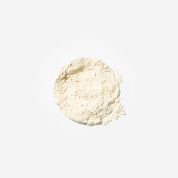 Scoop of STRYKR powder
